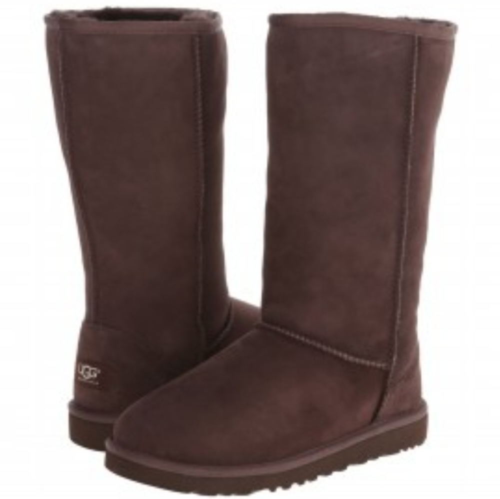 Brown Ugg Classic Tall Boots Size 7